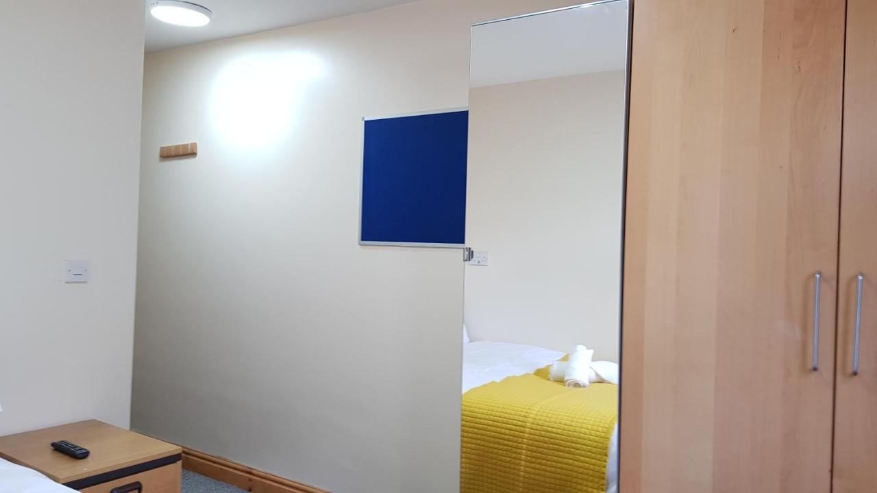 Double Ensuite Rooms Near City Centre Бирмингем Экстерьер фото