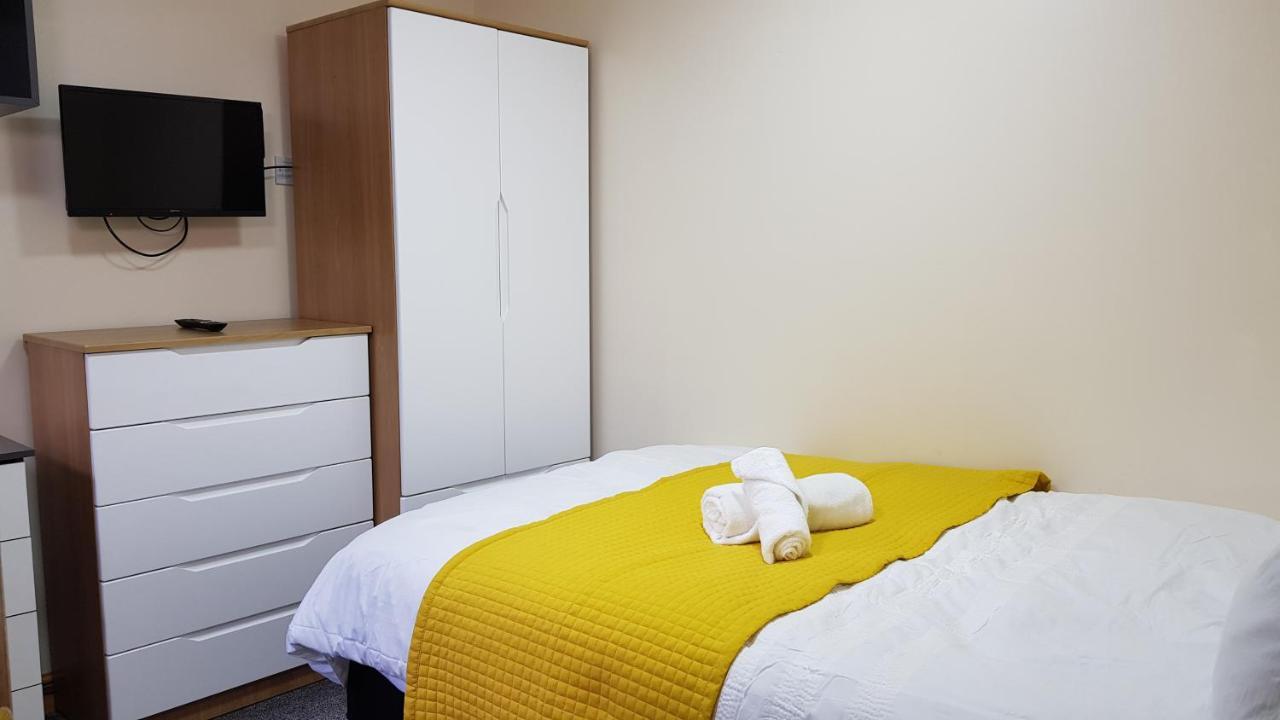 Double Ensuite Rooms Near City Centre Бирмингем Экстерьер фото