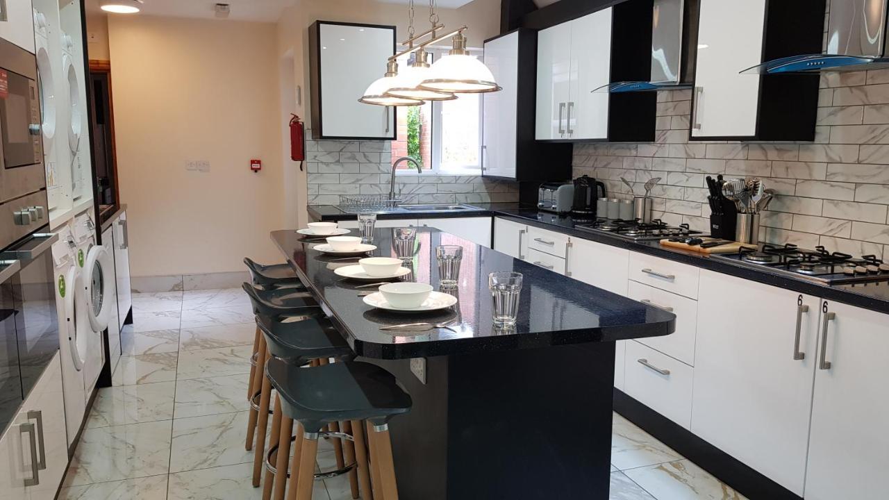 Double Ensuite Rooms Near City Centre Бирмингем Экстерьер фото