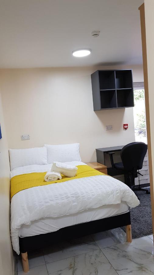 Double Ensuite Rooms Near City Centre Бирмингем Экстерьер фото
